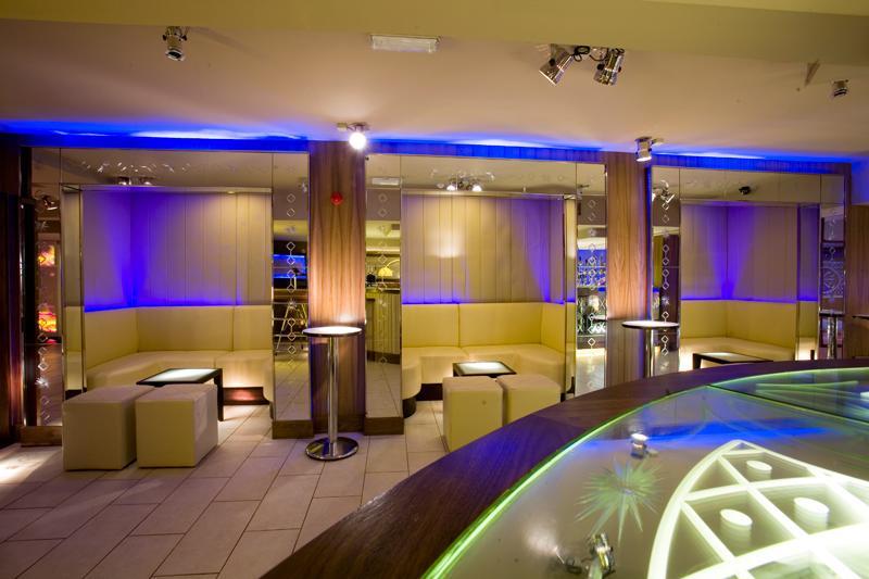 Russell Court Hotel Dublin Exterior photo